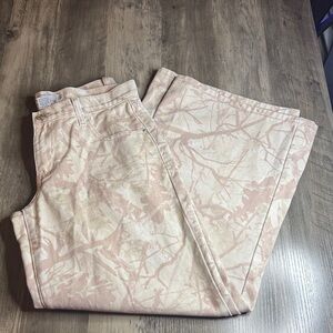 Women's Light Pink Camo Patterned Wide-Leg Jeans